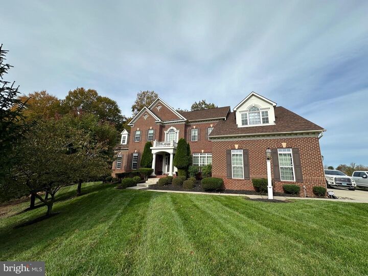 Property Photo: 15412 Finchingfield Way MD 20774