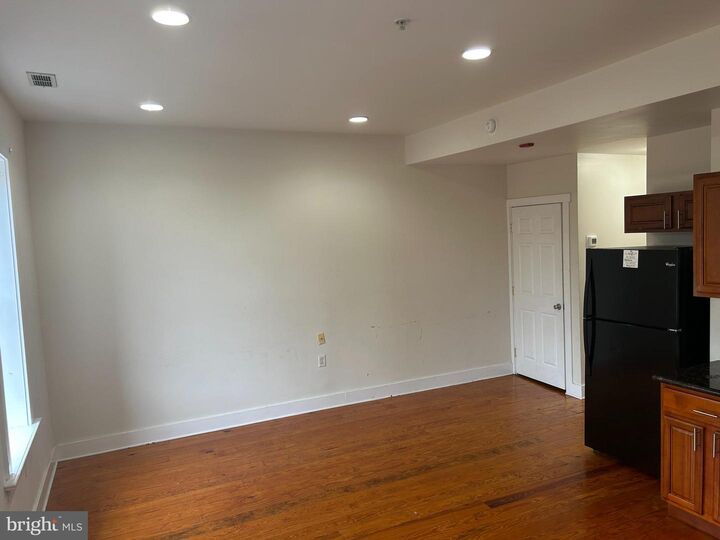 Property Photo: 1507 N 17th Street 3 PA 19121