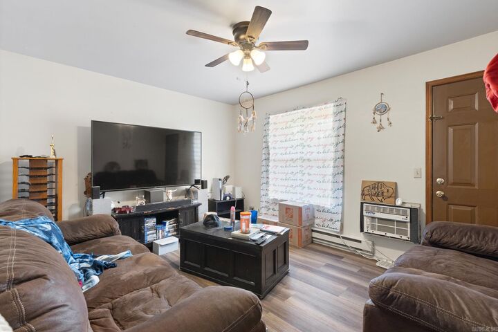 Property Photo: