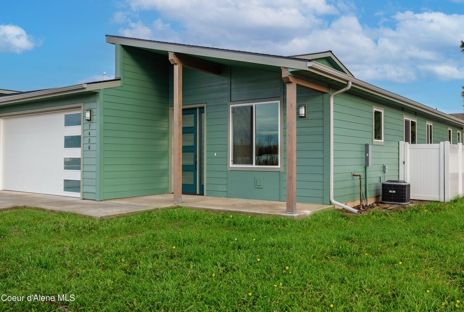 Property Photo: 7438 Breaux Drive ID 83815