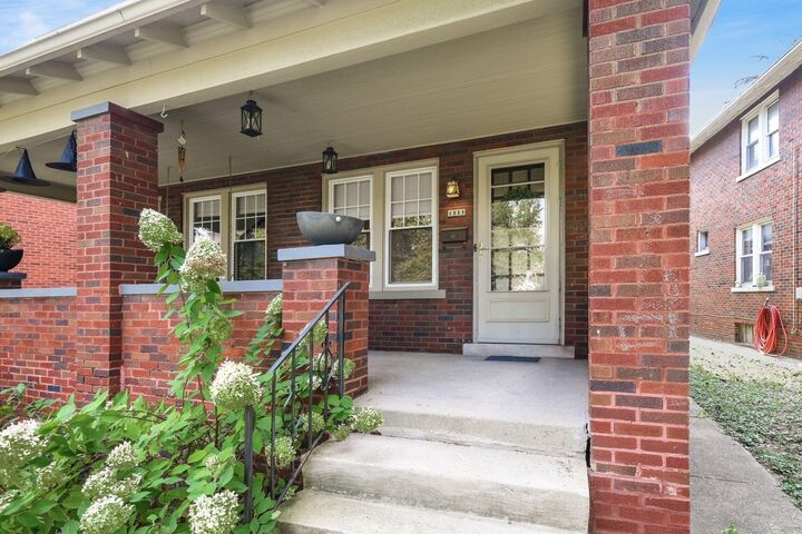 Property Photo: 1111 Northwest Boulevard OH 43212