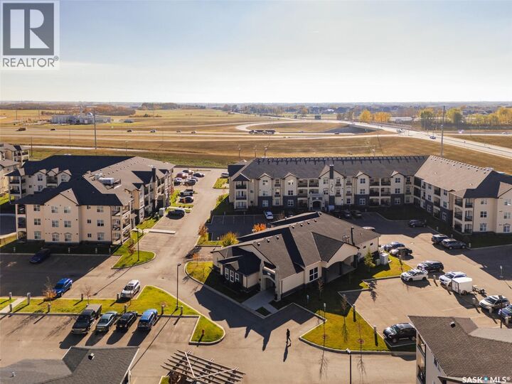 Property Photo: 306 110 Phelps Way SK S7V 0K5
