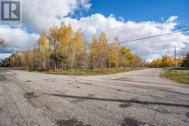 Property Photo:  88 Sunset Dr  ON P6C 6G4 