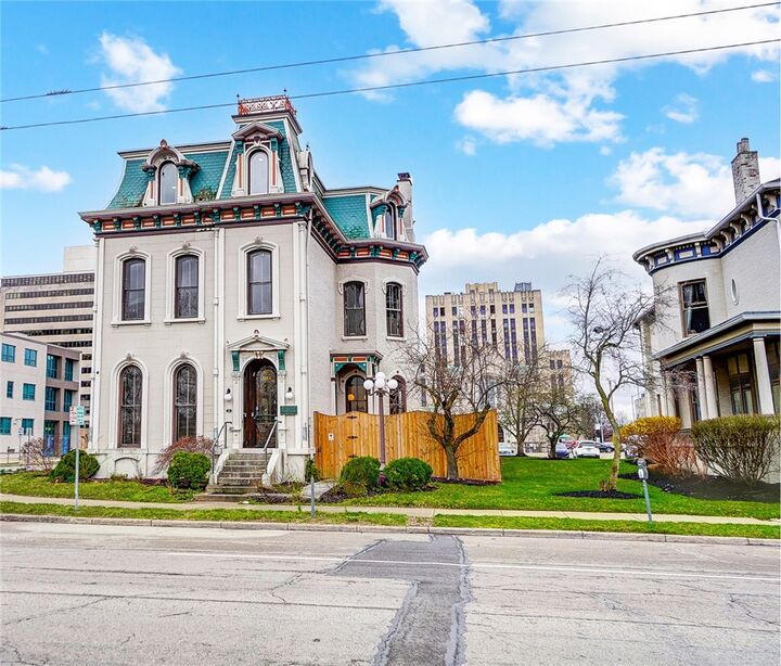 Property Photo: 208 W Monument Avenue OH 45402