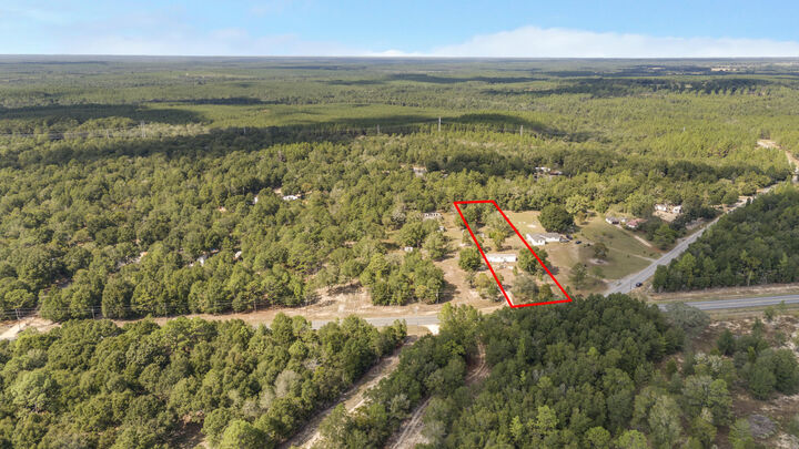 Property Photo:  5783 County Highway 1087  FL 32433 