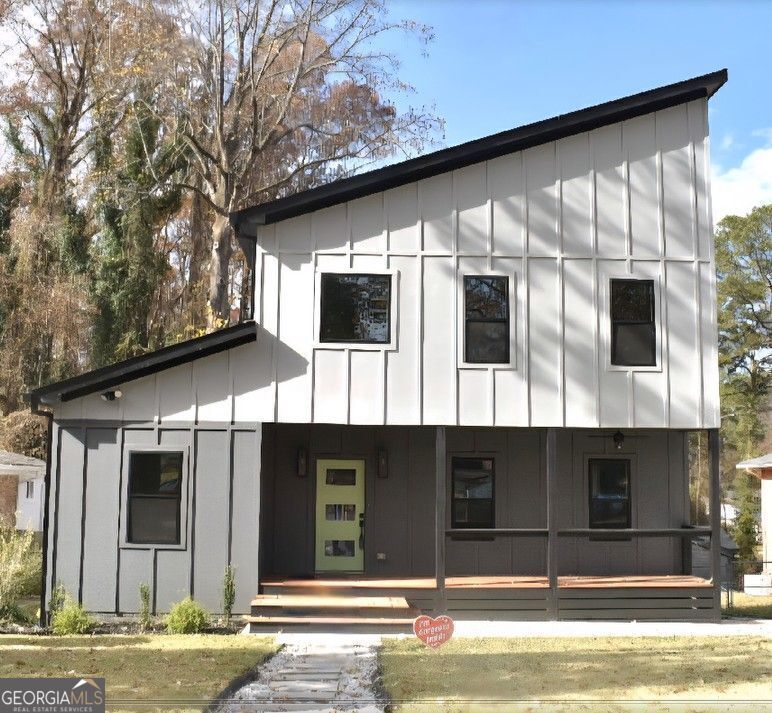 Property Photo:  665 Ferris Street SW  GA 30310 