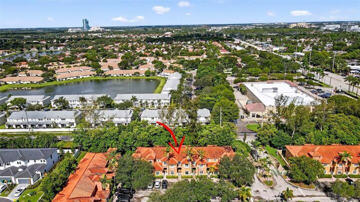 Property Photo:  4957 White Mangrove Way 4957  FL 33312