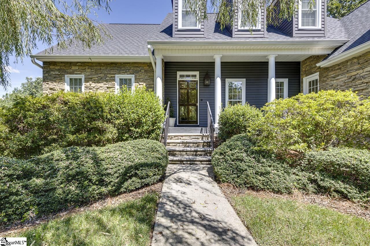 Property Photo:  140 Paris Glen Way  SC 29609 