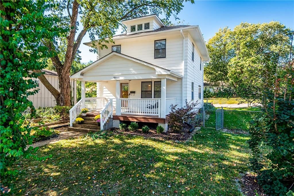 Property Photo:  5504 Monrovia Street  KS 66216 
