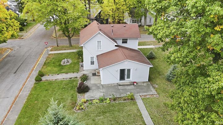 Property Photo: 819 S Peters Street IN 46738
