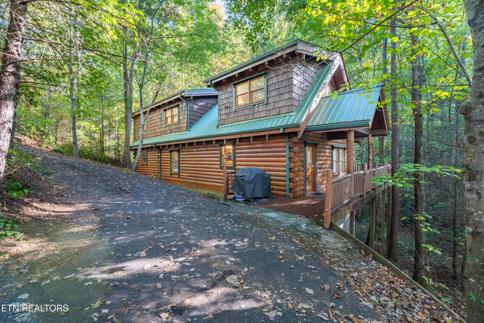 Property Photo:  3044 Brothers Way  TN 37862 