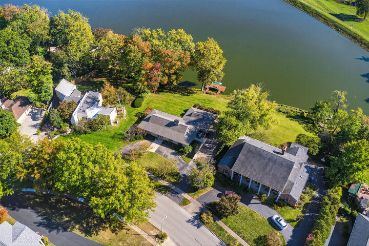 Property Photo: 2109 Lakeside Drive KY 40502