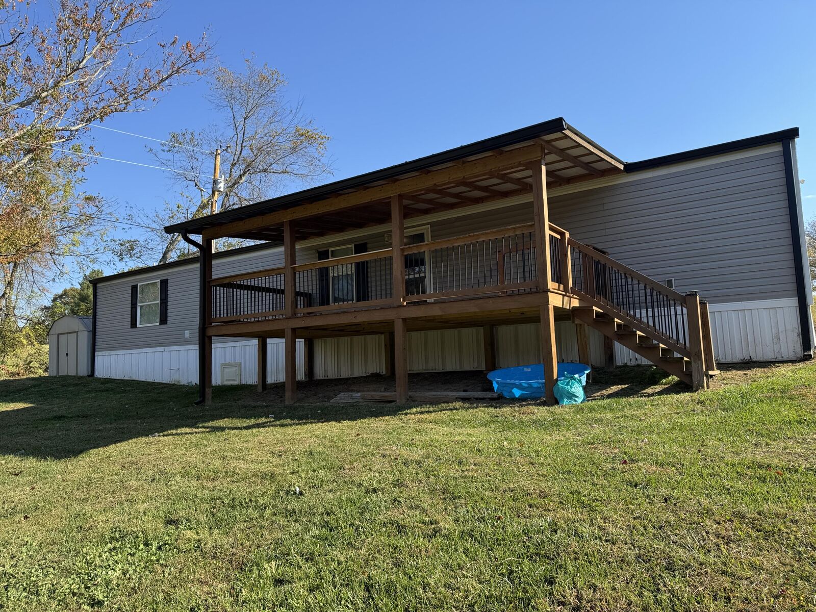 Property Photo: 130 E Bond Hill Road KY 40402