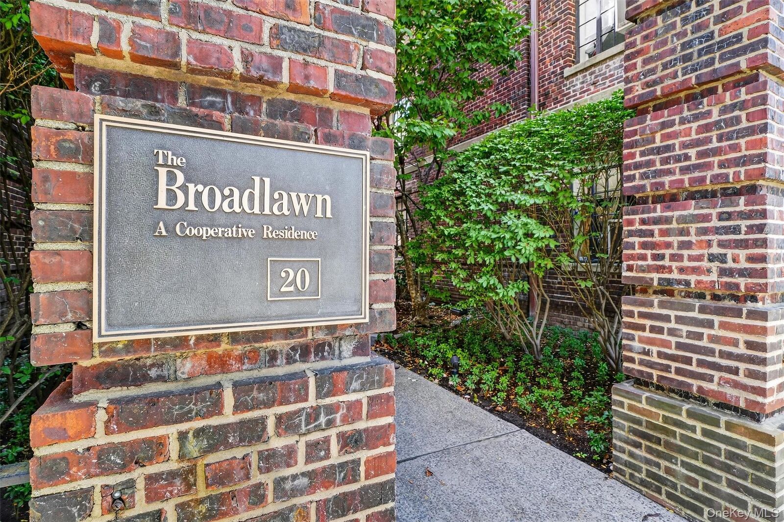 Property Photo:  20 N Broadway O371  NY 10601