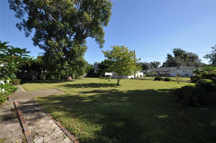 Property Photo:  1386 Clay Street  FL 32789 
