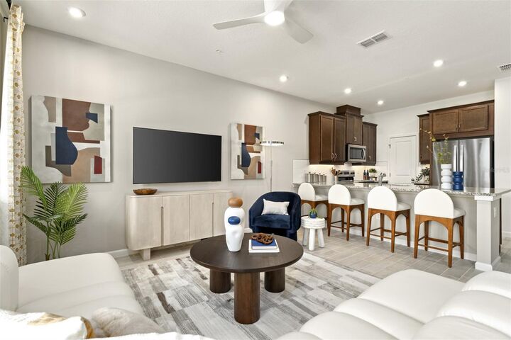 Property Photo:  9936 Red Canoe Alley  FL 32832 