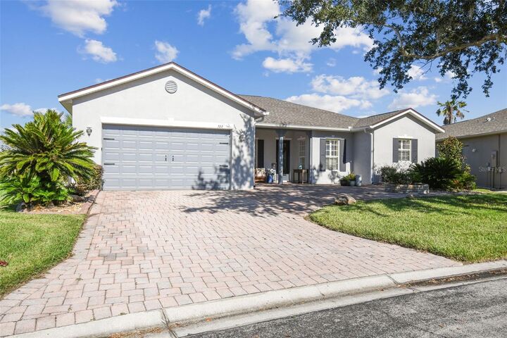 Property Photo: 722 Shorehaven Drive FL 34759