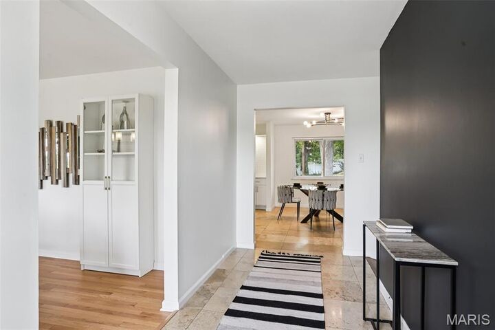 Property Photo:  54 Sennawood Drive  MO 63026