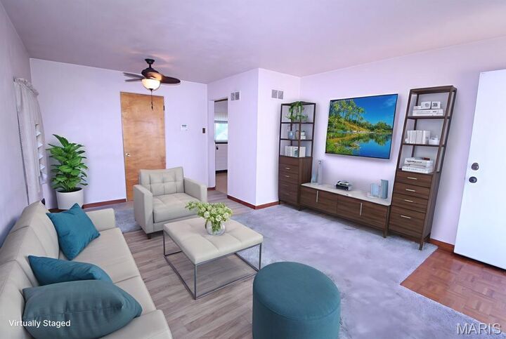 Property Photo: 2324 Birch Drive MO 63125
