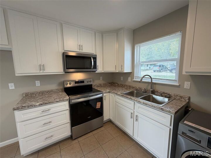 Property Photo: 217 Kerland Drive MO 63390