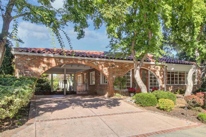 Property Photo:  6307 Date Palm Way  CA 95608 