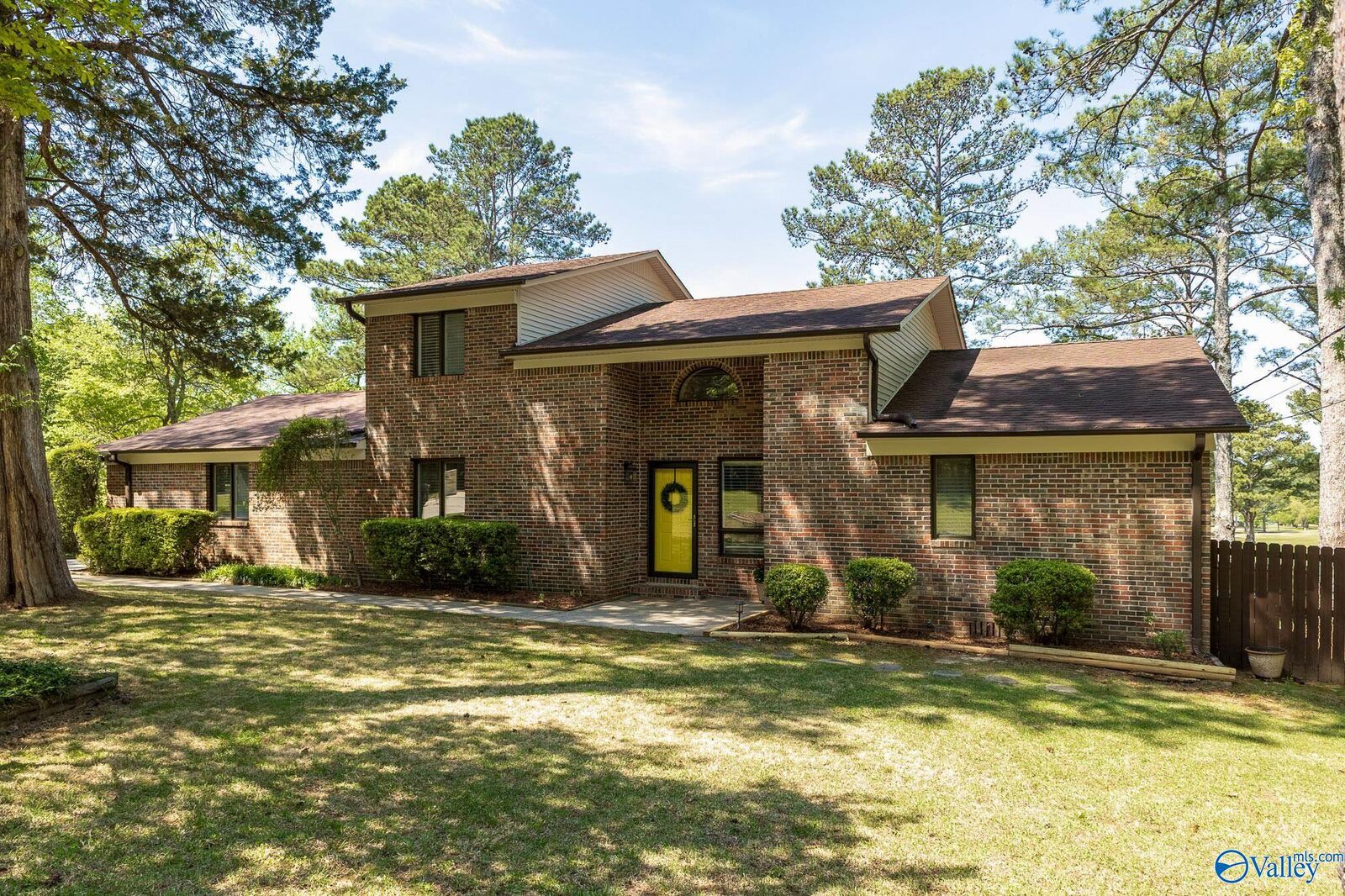 Property Photo:  4311 Indian Hills Road  AL 35603
