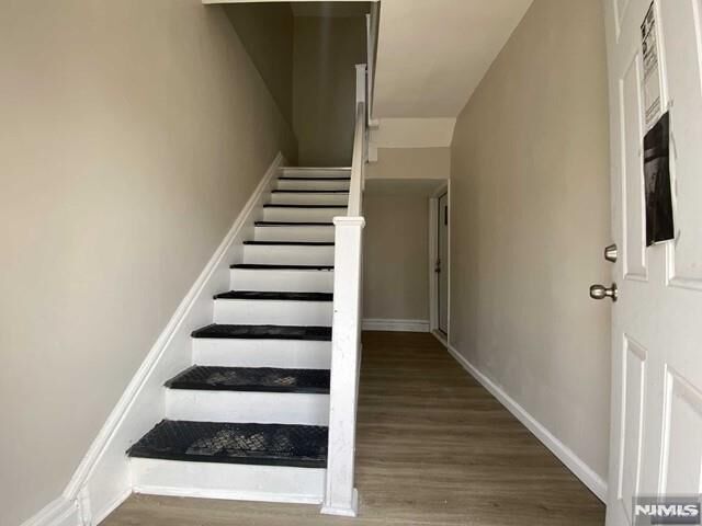 Property Photo:  24 Davis Street 3  NJ 07029 