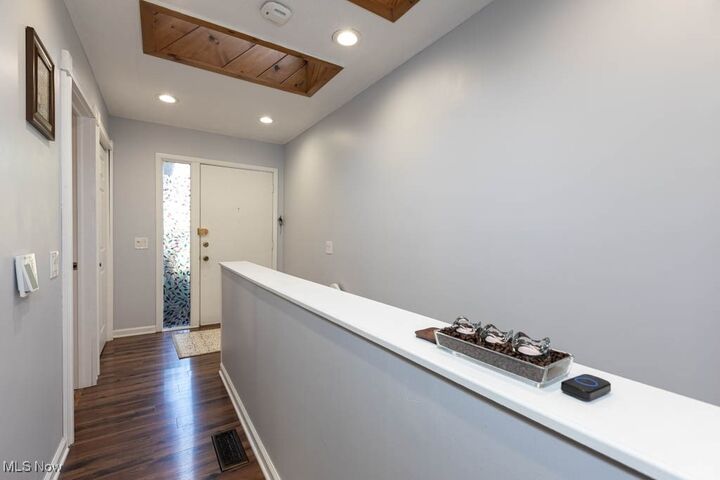Property Photo:  17809 Cliffside Drive  OH 44136 