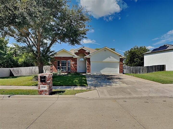 Property Photo: 3248 Westland Avenue TX 76108