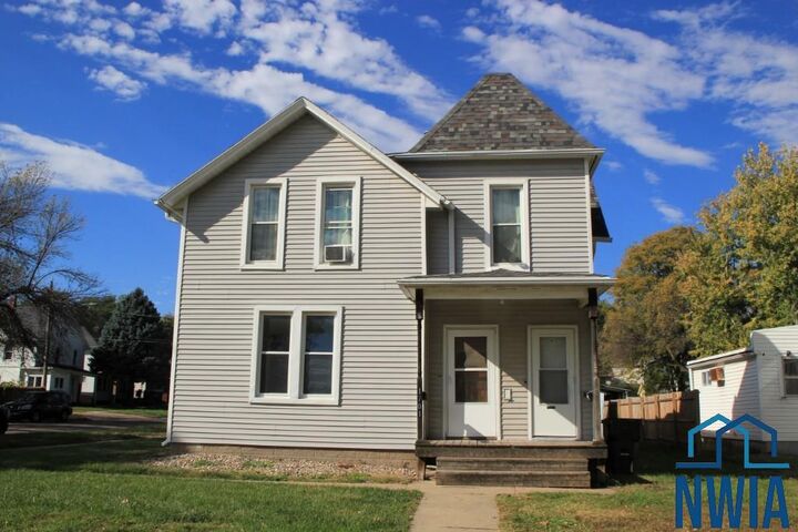 Property Photo: 1701 Ross IA 51103