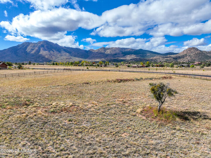 Property Photo:  9875 N Equine Road  AZ 86305