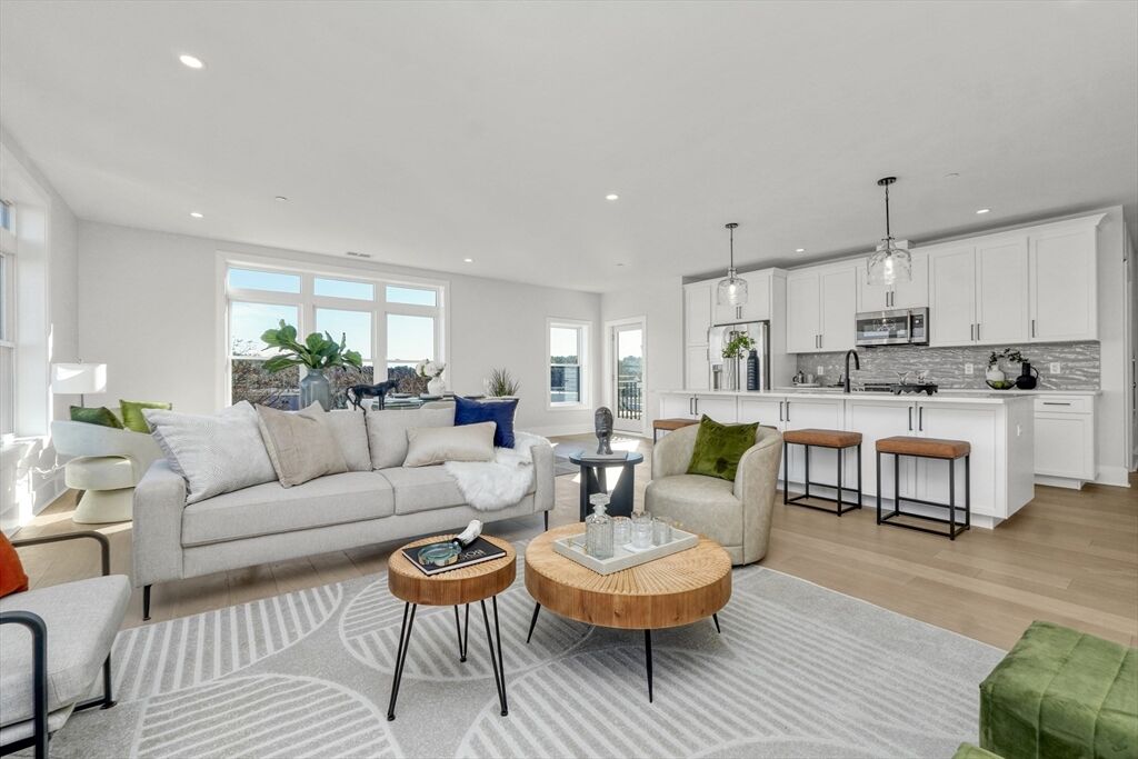 Property Photo: 62 Foundry St 506 MA 01880