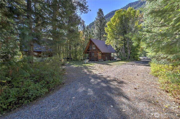 26  Mercer Road  Mazama WA 98833 photo