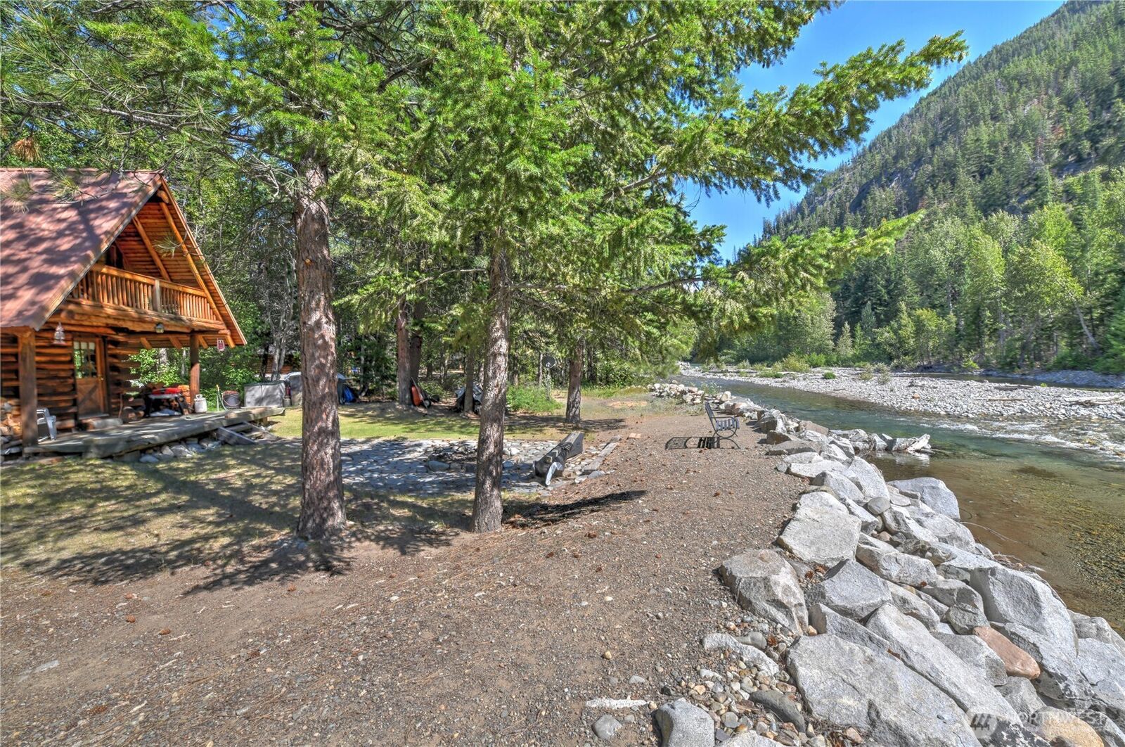 Property Photo:  26  Mercer Road  WA 98833 
