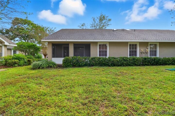 Property Photo: 1690 N Foxboro Loop FL 34429