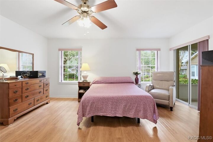 Property Photo:  1690 N Foxboro Loop  FL 34429 