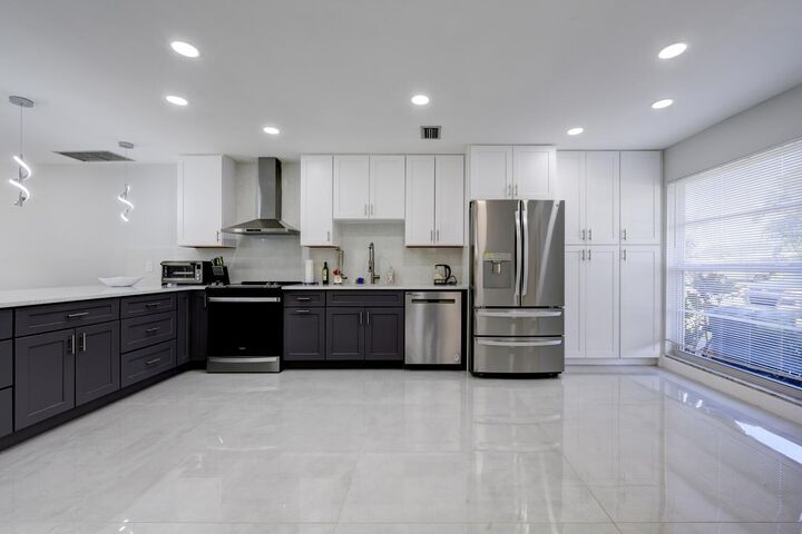 Property Photo:  21070 Covington Drive  FL 33433 
