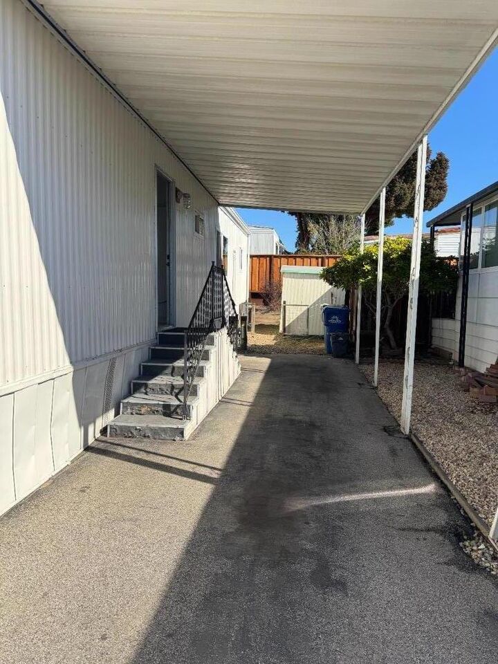 Property Photo: 4425 Clares 7 CA 95010