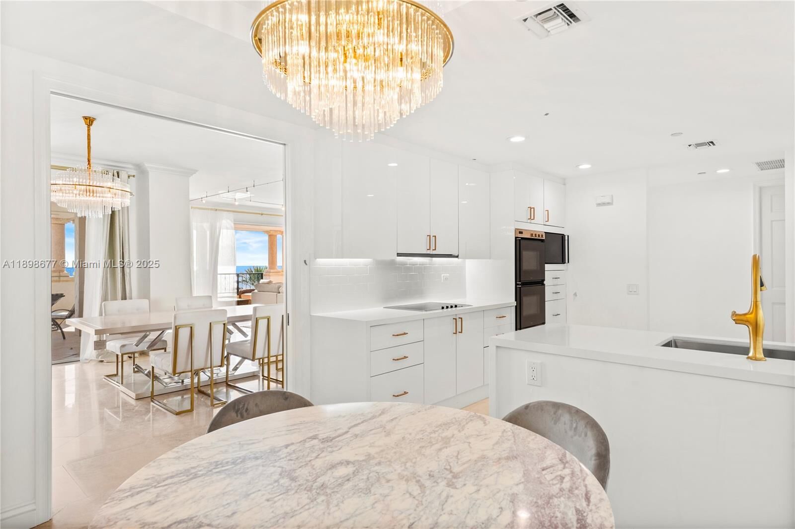 Property Photo: 7642 Fisher Island Dr 7642 FL 33109