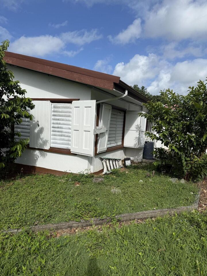 Property Photo:  173-163 Annas Retreat New  VI 00802