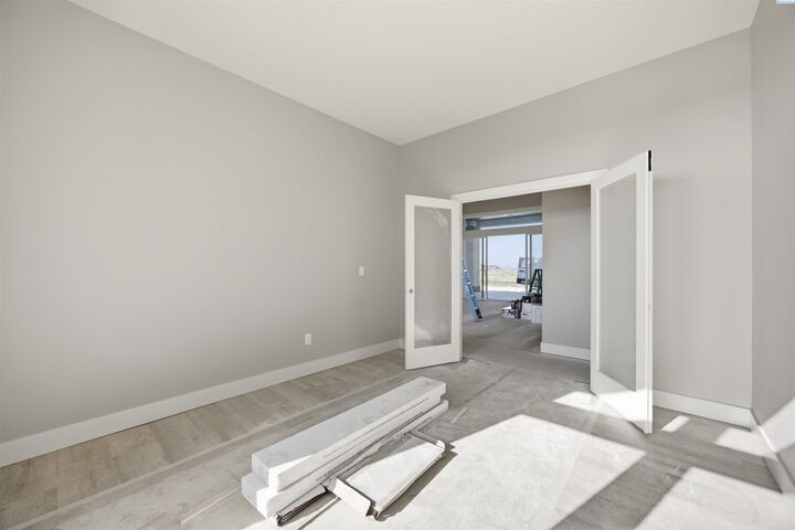Property Photo: 8402 Axil Lane WA 99301