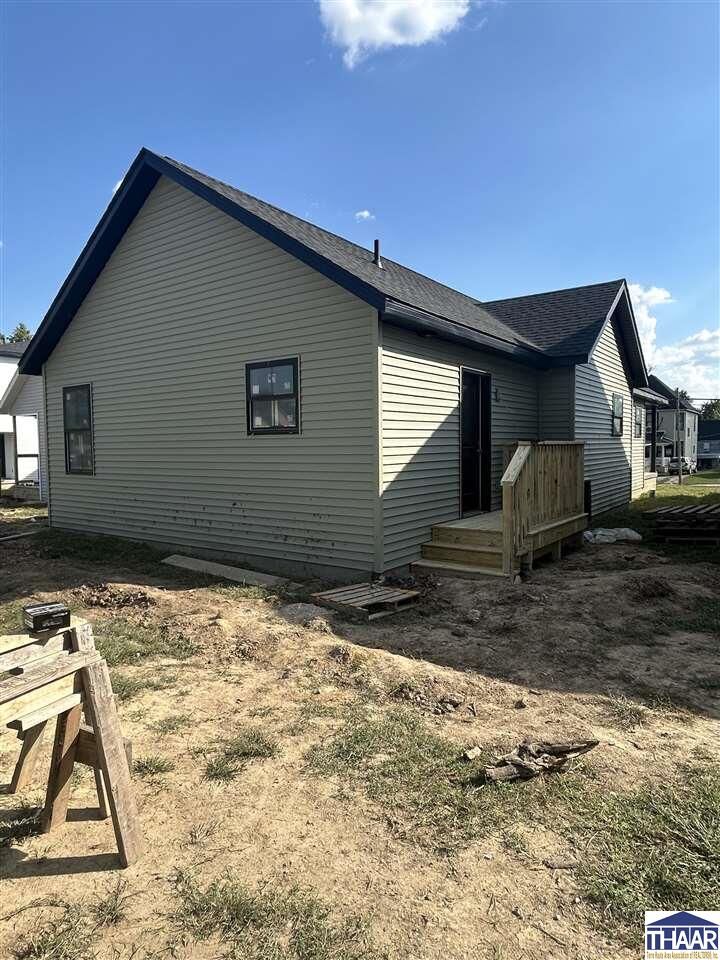 Property Photo: 314 E Washington Street IN 47882