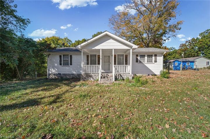 704 Coolidge Street  Yadkinville NC 27055 photo