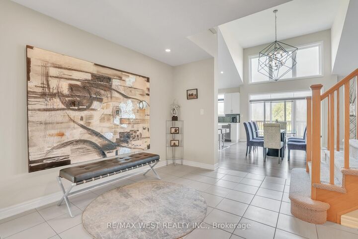 Property Photo: 8 Spooner Crescent ON L9Y 1T3