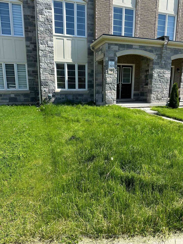 Photo de la propriété: 9 Temple Manor Road ON L6Y 6C5