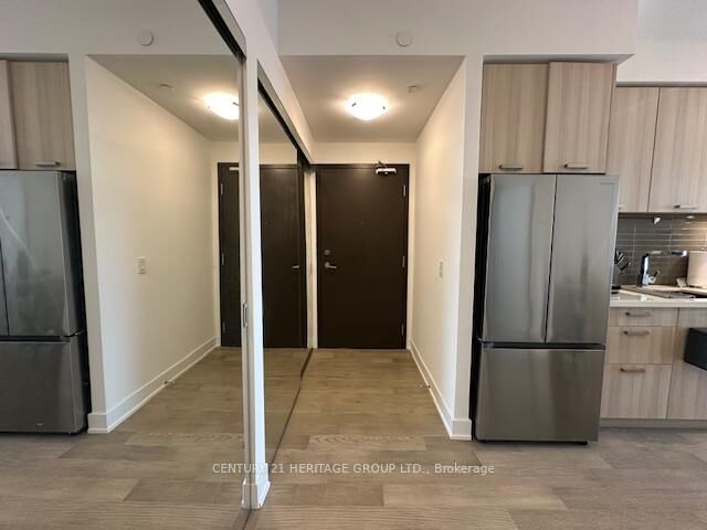 Property Photo:  2 Teagarden Court 709  ON M2N 0L6 