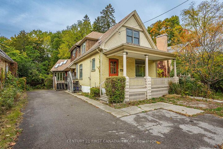16 Woodward Avenue  London North ON N6H 2G7 photo