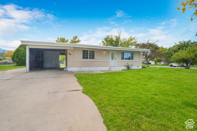 Property Photo: 607 E 875 N UT 84404