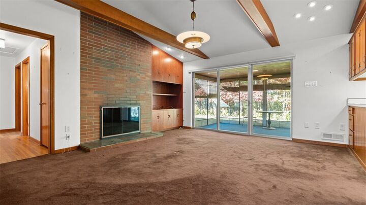 Property Photo: 507 Rochester Rd PA 16063