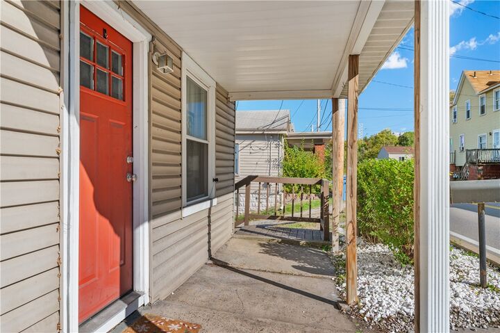 Property Photo: 437 Montgomery Ave PA 15017